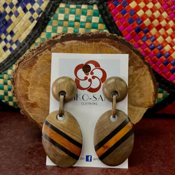 Hardwood earring