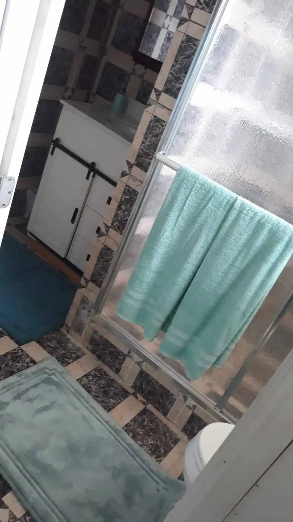 AIR BNB - FANAS 3 BEDROOMS, 2 BATHROOMS - Image 3